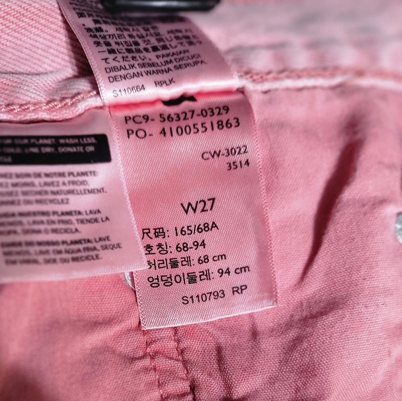 Hand-embroidered 501 Levi's Pink Denim Cutoff Shorts with Retro Flowers-Waist 27 - Picture 6 of 7